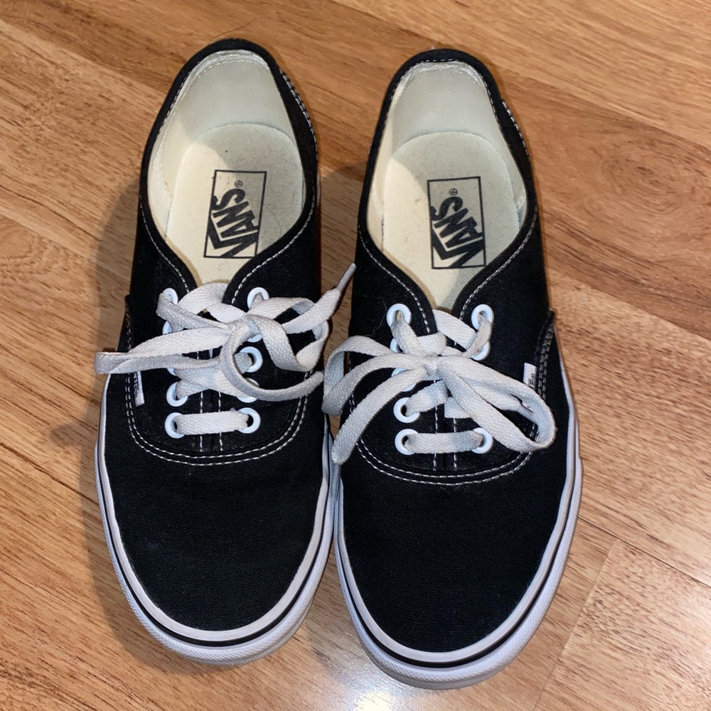 Vans Authentic size 8